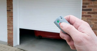 Купить автоматику для рулонных ворот Кропоткин, цена от 2790 руб.