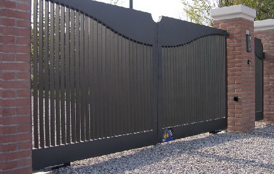 Купить новые ворота Абакан откатные в Кропоткине по цене от 84208 руб